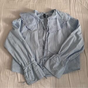 H&M striped collar top